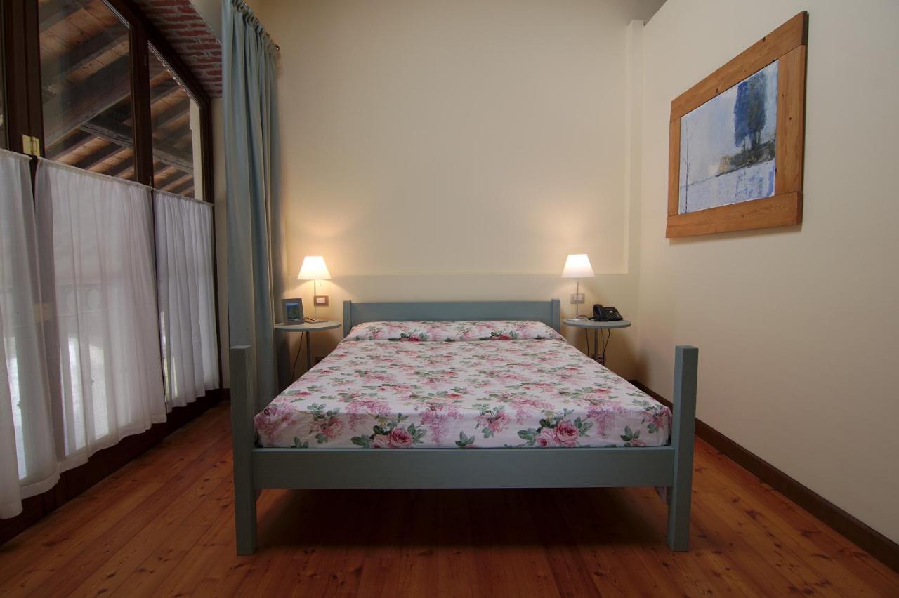 Polidora Bed & Breakfast Laveno-Mombello Exterior foto